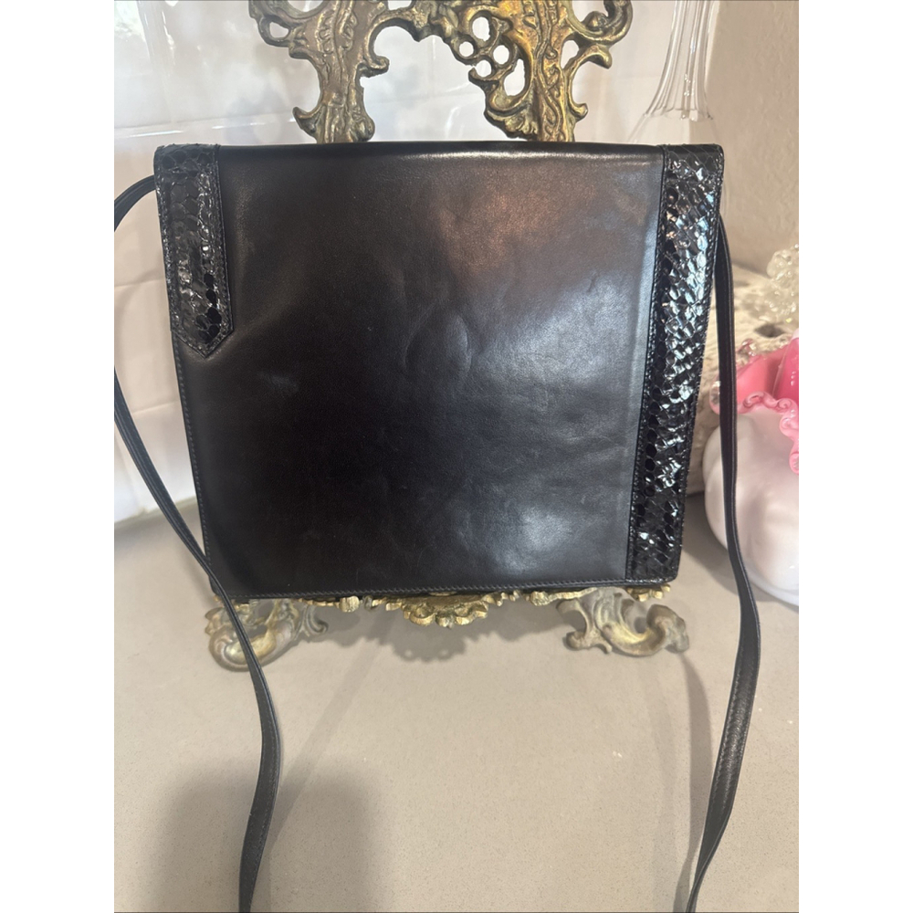 Vintage Valentino Garavani Black Leather Python Trim Top Handle Bag Italy - Picture 2 of 11